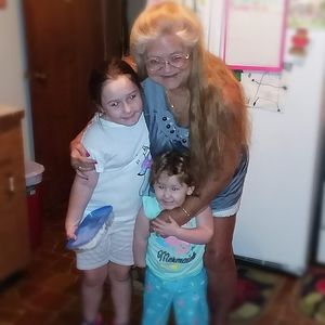 Meet your Posher, Sandra